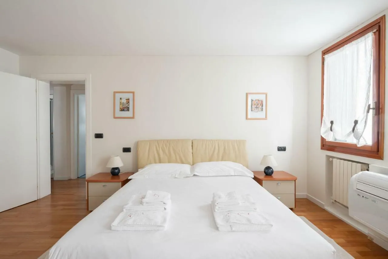 Ca' Coriandolo Apartment Venice 0*,  Italy