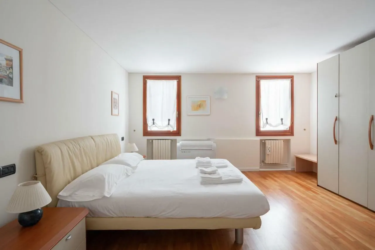 Ca' Coriandolo Apartment Venice