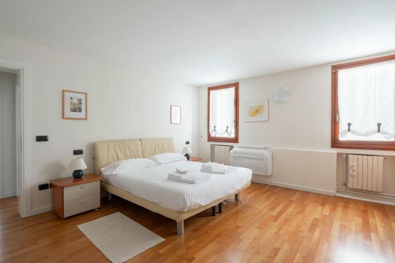Ca' Coriandolo Apartment Venice