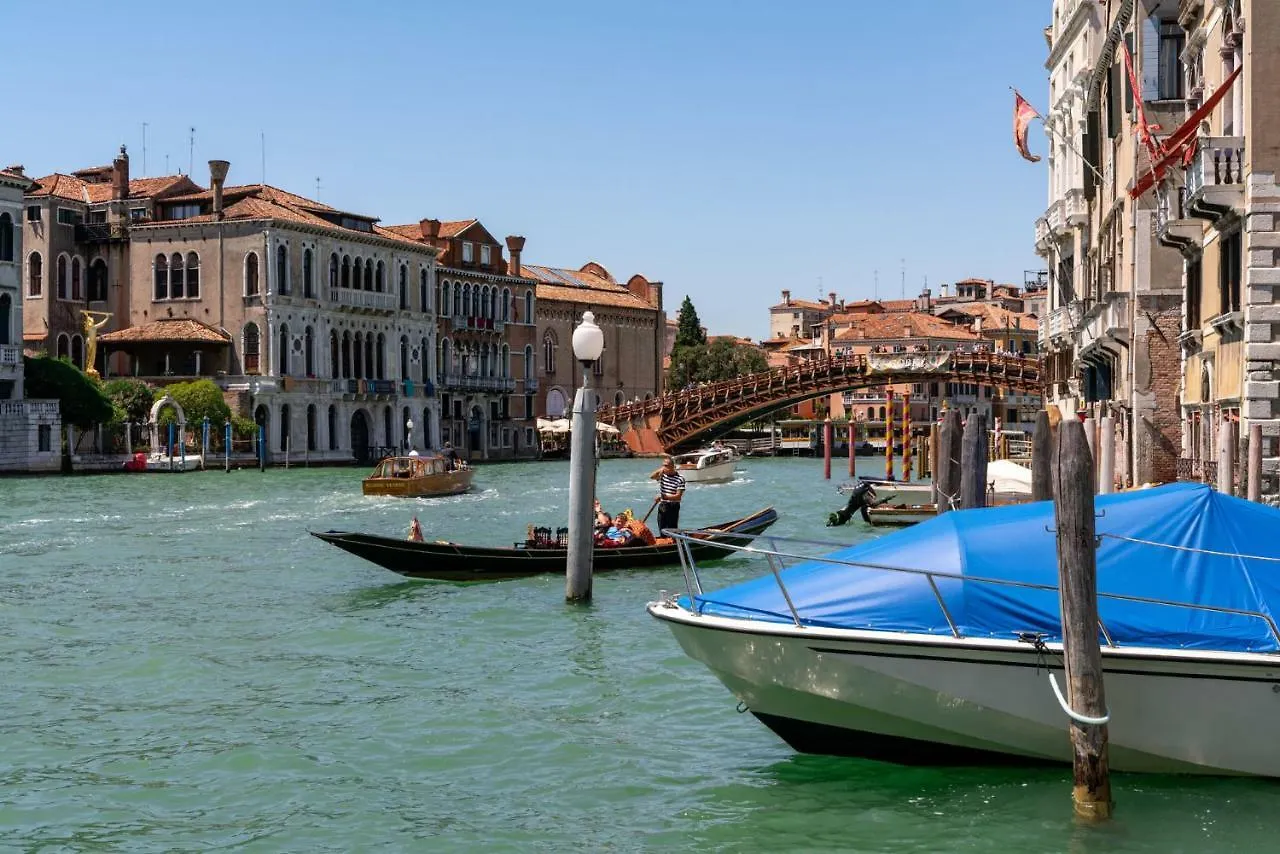 Ca' Coriandolo Apartamento Veneza